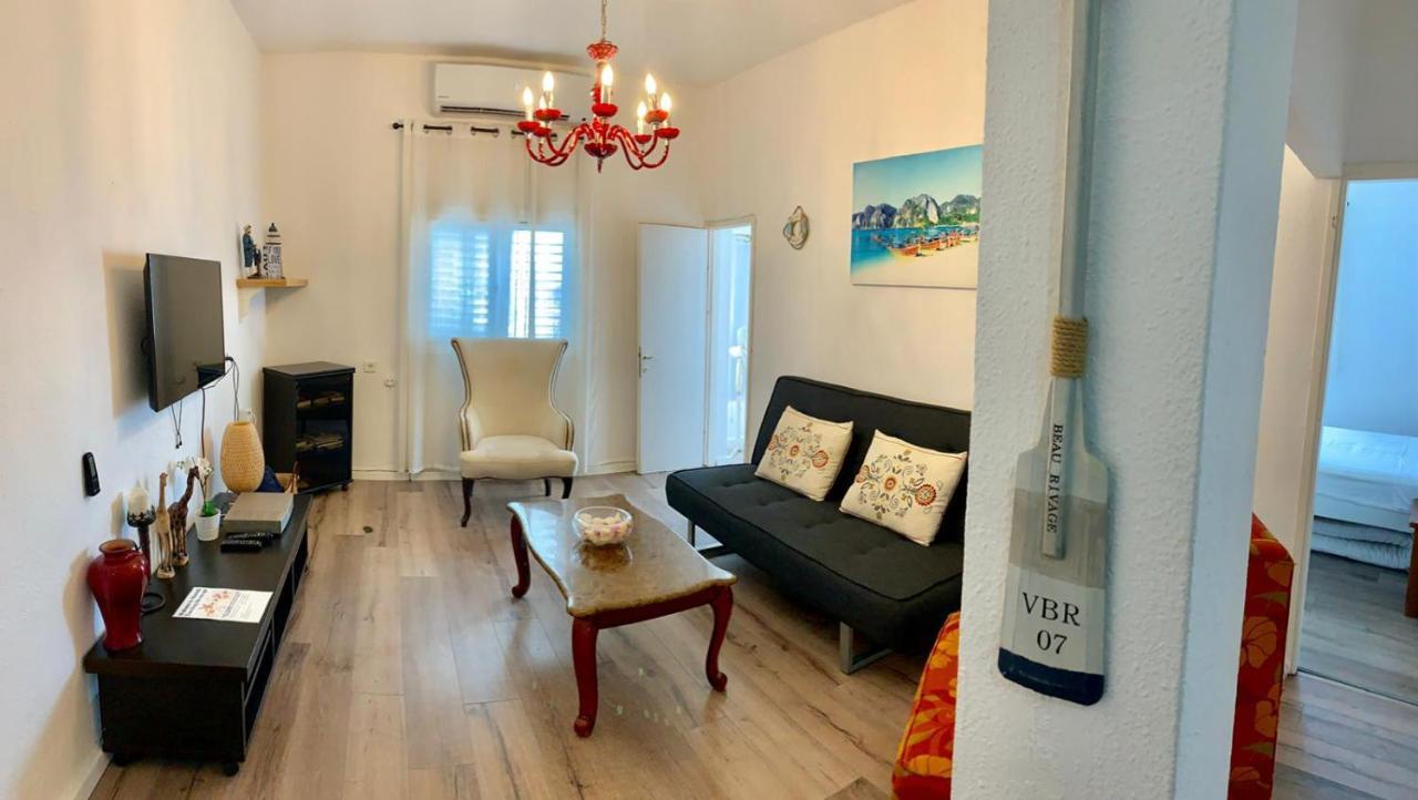 Shantell Boutique Apartments Νετάνια Εξωτερικό φωτογραφία