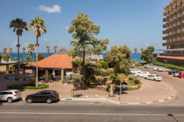 Shantell Boutique Apartments Νετάνια Εξωτερικό φωτογραφία