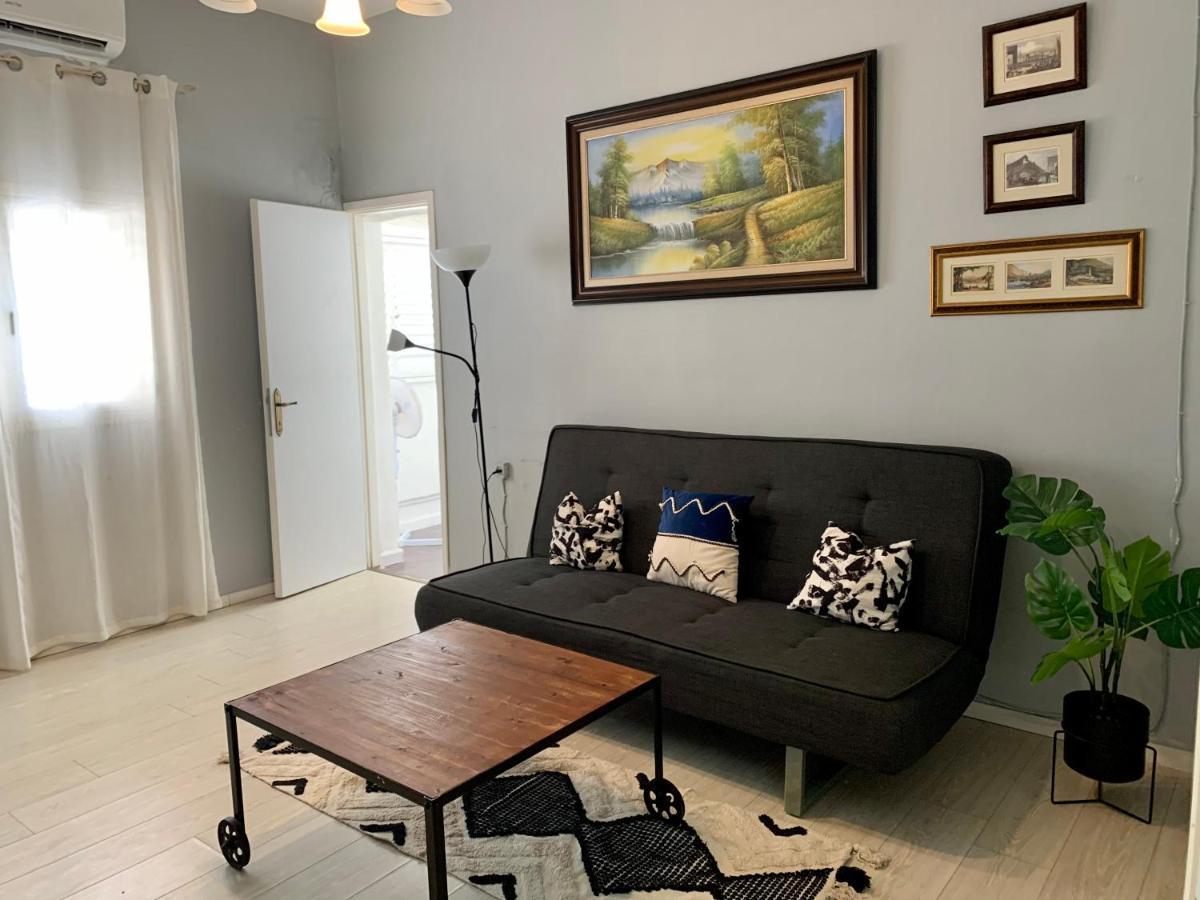 Shantell Boutique Apartments Νετάνια Εξωτερικό φωτογραφία