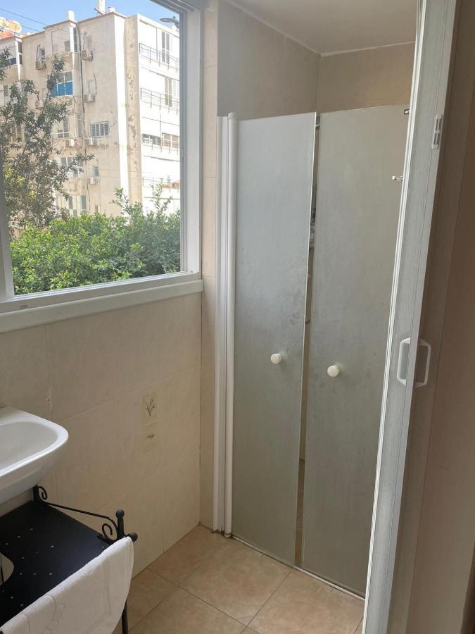 Shantell Boutique Apartments Νετάνια Εξωτερικό φωτογραφία