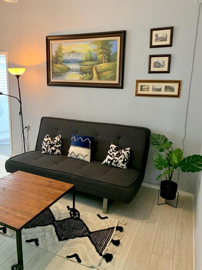 Shantell Boutique Apartments Νετάνια Εξωτερικό φωτογραφία