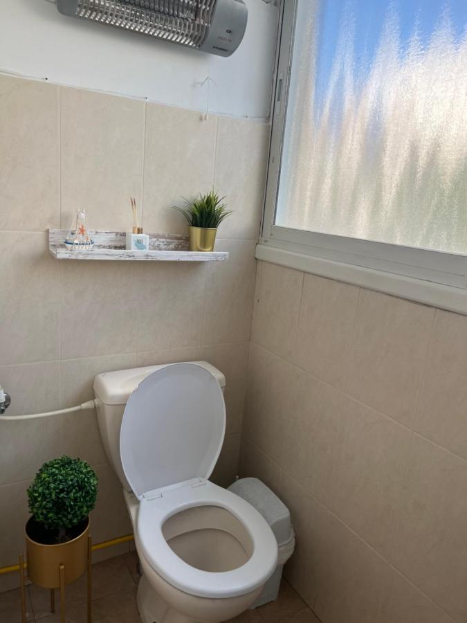 Shantell Boutique Apartments Νετάνια Εξωτερικό φωτογραφία