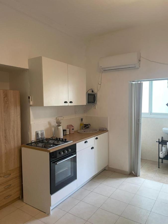 Shantell Boutique Apartments Νετάνια Εξωτερικό φωτογραφία
